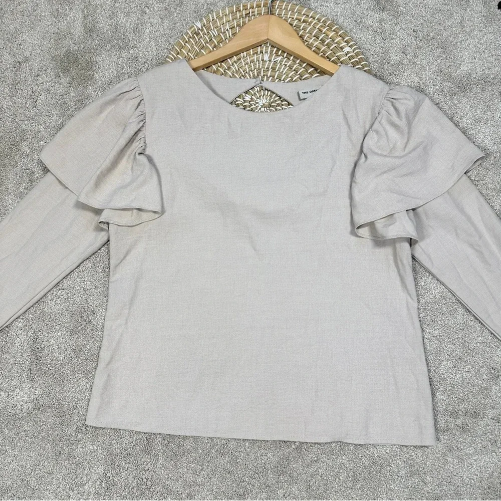 The Odells Ruffle Shoulder Long Sleeve Top Blouse in Beige Cottagecore Size S - Picture 4 of 14